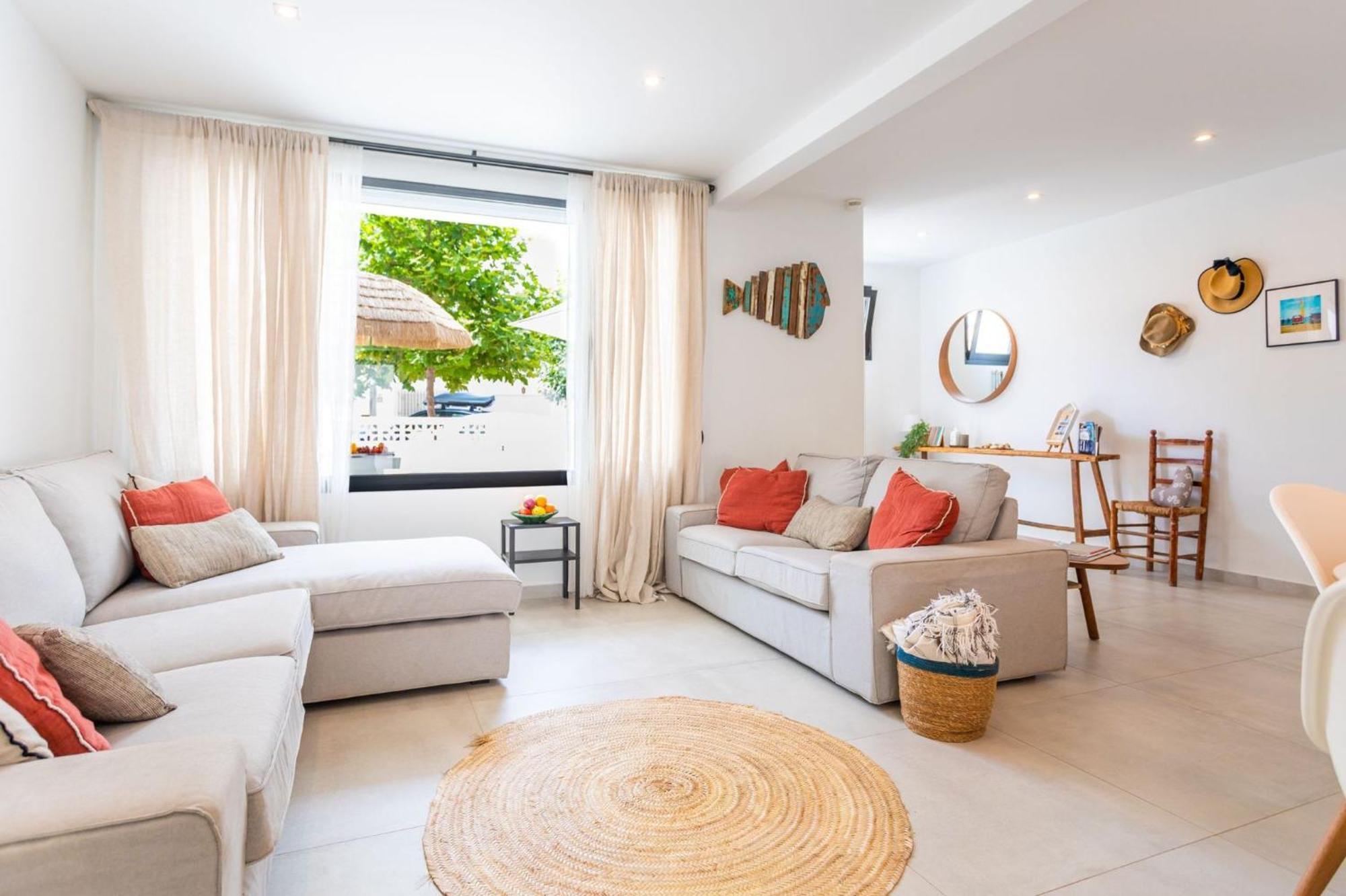 La Cala - Beachfront Few Steps Away From Sandy Holiday home La Cala De Mijas
