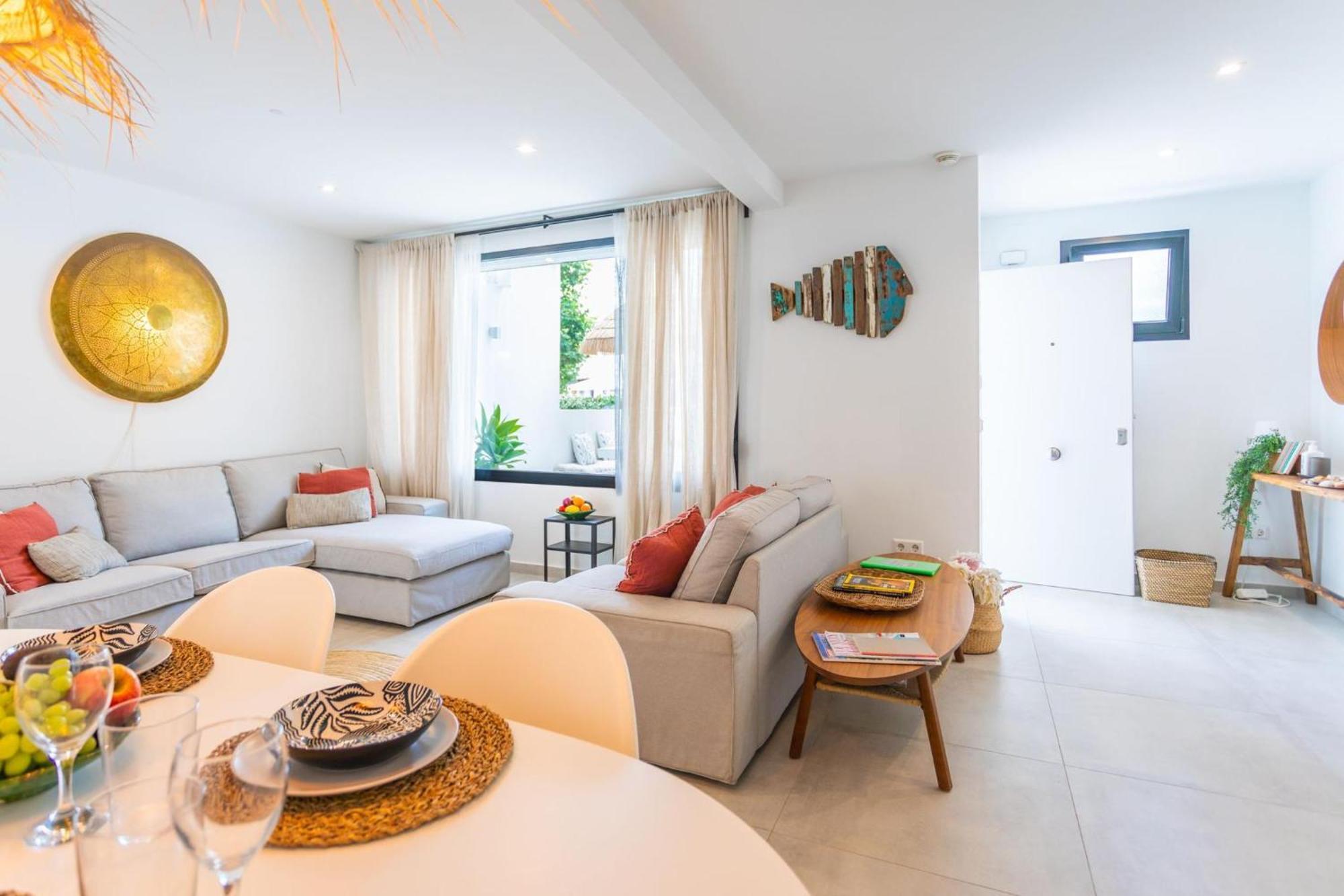 Holiday home La Cala - Beachfront Few Steps Away From Sandy La Cala De Mijas